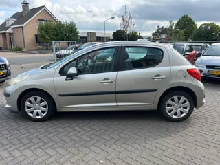 Foto 16 van Peugeot 207 1.4 Color-line | AIRCO | APK 09-2027 | 5 DEURS |