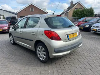 Foto 15 van Peugeot 207 1.4 Color-line | AIRCO | APK 09-2027 | 5 DEURS |