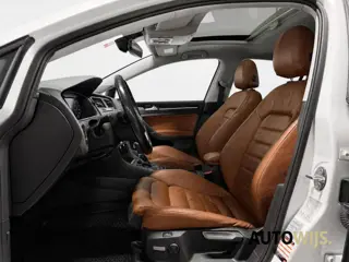 Foto 18 van Volkswagen Golf 1.5 TSI Highline Business R-Line|PANO|LED|LEDER|CARPLAY|GOED ONDERHOUDEN|
