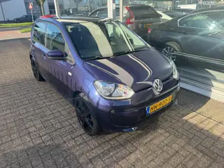 Foto 14 van Volkswagen Up! 1.0 move up! BlueMotion | Airco | Elektrische ramen | Nieuwe APK | NAP |