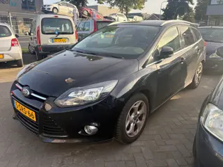 Foto 8 van Ford Focus Wagon 1.0 EcoBoost Titanium