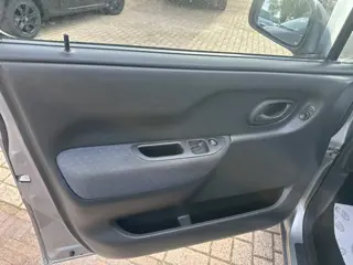 Foto 16 van Suzuki Wagon R+ 1.3 AUTOMAAT/ AIRCO/ HOGE INSTAP!