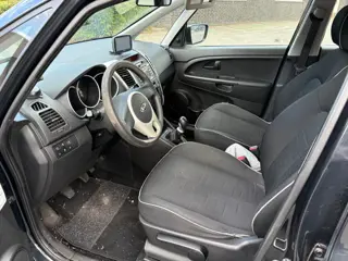 Foto 9 van Kia Venga 1.4 CVVT X-tra | Airco | Elekt. Ramen | Trekhaak | APK tot 24-05-2027!
