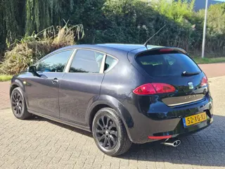 Foto 20 van Seat Leon 1.6 Sportstyle|AIRCO|CruiseControl|NW APK 10-2027 + Onderhoudsbeurt|KM NAP|Distributie 186