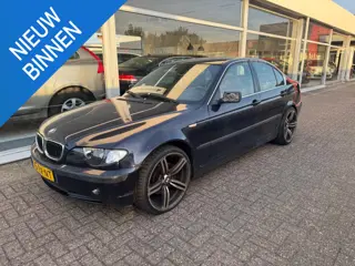 BMW 3-serie 325i Lifestyle Edition