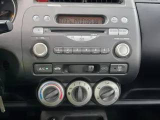 Foto 13 van Honda Jazz 1.2 Cool | Airco | Elekt. Ramen | Trekhaak | APK tot 22-02-2027!