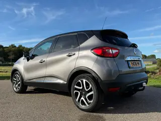Foto 19 van Renault Captur 1.2 TCe Dynamique Automaat | Camera | Navi | Key-Less | Trekhaak | Clima | 17" Velgen