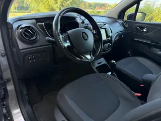 Foto 18 van Renault Captur 1.2 TCe Dynamique Automaat | Camera | Navi | Key-Less | Trekhaak | Clima | 17" Velgen
