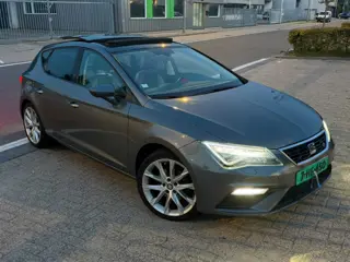 SEAT Leon FR 1.4TSI DSG PANO XENON ACC ALCAN FULL