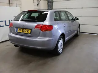 Foto 16 van Audi A3 Sportback 1.4 TFSI Attraction Business Edition Navi Apple Carplay Pano PDC Cruise Airco APK