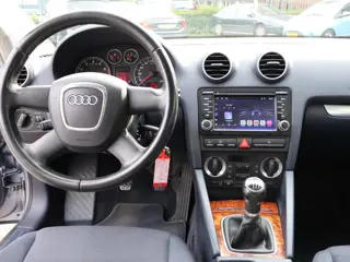 Foto 19 van Audi A3 Sportback 1.4 TFSI Attraction Business Edition Navi Apple Carplay Pano PDC Cruise Airco APK