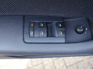 Foto 20 van Audi A3 Sportback 1.4 TFSI Attraction Business Edition Navi Apple Carplay Pano PDC Cruise Airco APK