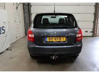 Foto 17 van Skoda Fabia Combi 1.2 TSI Ambition NAP Trekhaak Airco APK