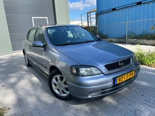 Foto 11 van Opel Astra 1.6 Njoy 159.636KM Automaat