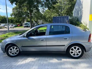 Foto 16 van Opel Astra 1.6 Njoy 159.636KM Automaat