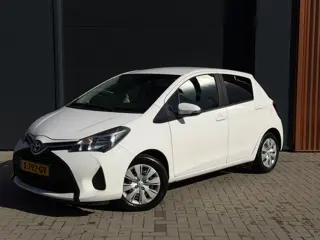 Foto 14 van Toyota Yaris 1.0 VVT-i Comfort|Airco|Scherm|Bluetooth|Elektrische Ramen