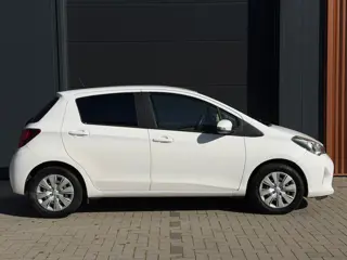 Foto 18 van Toyota Yaris 1.0 VVT-i Comfort|Airco|Scherm|Bluetooth|Elektrische Ramen