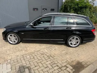 Foto 15 van Mercedes-Benz C-klasse Estate 180 K RIJDTGOED/AUTOMAAT/XENON