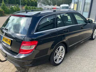 Foto 19 van Mercedes-Benz C-klasse Estate 180 K RIJDTGOED/AUTOMAAT/XENON
