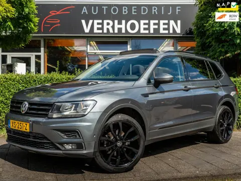 Volkswagen Tiguan Allspace 1.5 TSI Comfortline Business - PANORAMADAK - MASSAGE - AUTOMAAT - PARK CA
