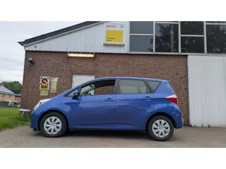 Toyota Verso-S 1.3 VVT-i Aspiration- camera - bluetooth