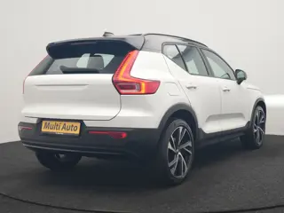 Foto 14 van Volvo XC40 T5 Recharge R-Design PHEV 262pk | Panodak | Adaptive Cruise | Camera | Alcantara Sportsto
