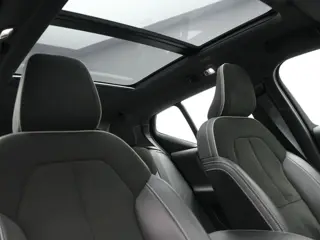 Foto 16 van Volvo XC40 T5 Recharge R-Design PHEV 262pk | Panodak | Adaptive Cruise | Camera | Alcantara Sportsto