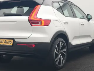 Foto 19 van Volvo XC40 T5 Recharge R-Design PHEV 262pk | Panodak | Adaptive Cruise | Camera | Alcantara Sportsto