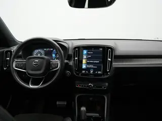 Foto 20 van Volvo XC40 T5 Recharge R-Design PHEV 262pk | Panodak | Adaptive Cruise | Camera | Alcantara Sportsto