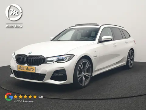 BMW 3 Serie Touring 330e M Sport PHEV 293pk Dealer O.H. | Panodak | Laser LED | Head Up | Adaptief O