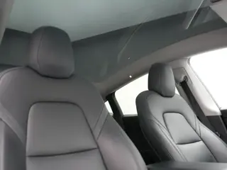 Foto 14 van Tesla Model Y Long Range AWD 75 kWh 441pk | Full Self-Driving Capability | Panodak | Adaptive Cruise