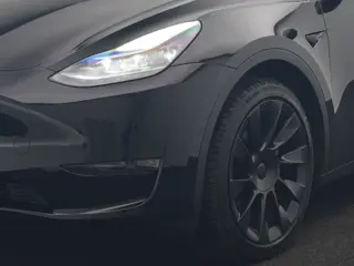 Foto 11 van Tesla Model Y Long Range AWD 75 kWh 441pk | Full Self-Driving Capability | Panodak | Adaptive Cruise