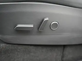 Foto 12 van Tesla Model Y Long Range AWD 75 kWh 441pk | Full Self-Driving Capability | Panodak | Adaptive Cruise