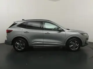 Foto 17 van Ford Kuga 2.5 PHEV ST-Line | Trekhaak Elektrisch | All-Season | Winter Pack | LED | Bliss | Camera |
