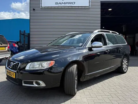 Volvo V70 1.6 T4 Limited Edition | Nieuwe APK