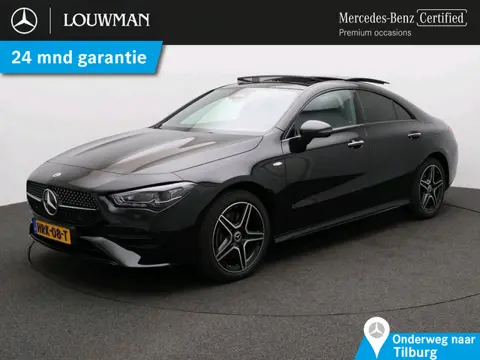 Mercedes-Benz CLA-Klasse 250 e Business Solution AMG Trekhaak | AMG Line | Night Pakket | Panorama S