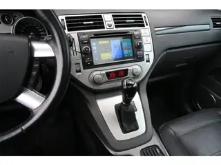 Foto 13 van Ford KUGA 2.5 20V Trend, Leer, Panodak, Trekhaak, Volledig onderhouden!