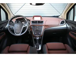 Foto 19 van Opel Mokka 1.4 T Cosmo, Stoelverw., Camera, Nieuwe ketting, Volledig onderhouden