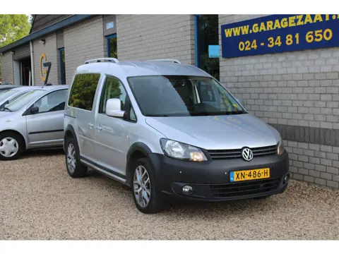 Volkswagen Caddy Cross 1.6 TDI Highline Automaat Clima Navi Trekhaak