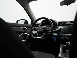 Foto 12 van Audi Q3 45 TFSI e Advanced edition PHEV 245pk Dealer O.H | Panodak | 360 Camera | Blis | Voorstoelen