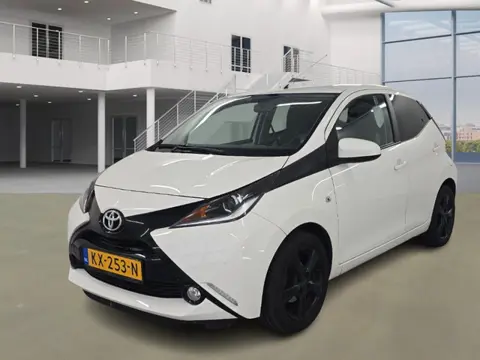 Toyota Aygo 1.0 VVT-i x-Sport, 1e Eig! Camera! Lm Velgen! VERWACHT!!