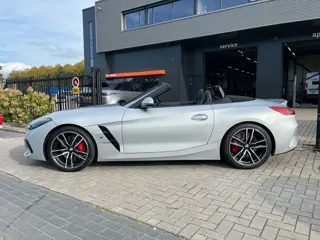 Foto 18 van BMW Z4 Roadster BMW Z4 Sdrive20i 197pk Aut 2021 M Sport Grijs FULL OPTIONS