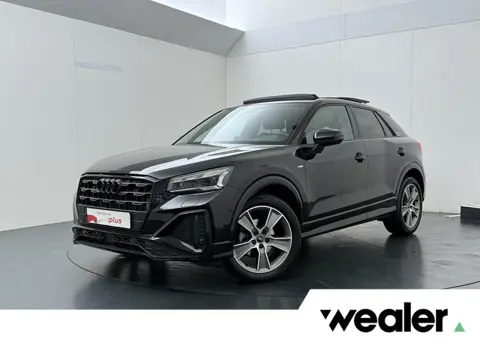 Audi Q2 35 TFSI S Edition | 150 PK | Automaat | Trekhaak | Panoramadak | Matrix LED koplampen | Stoe