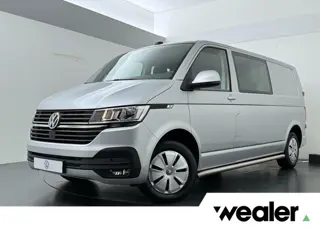 Volkswagen Bedrijfswagens Transporter 2.0 TDI L2H1 30 DC Highline | 150 PK | Trekhaak | Cruise contr