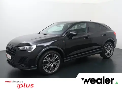 Audi Q3 Sportback 45 TFSI e S Edition | 245 PK | SoH 100% | Dodehoek detectie | S-Line | Apple Carpl