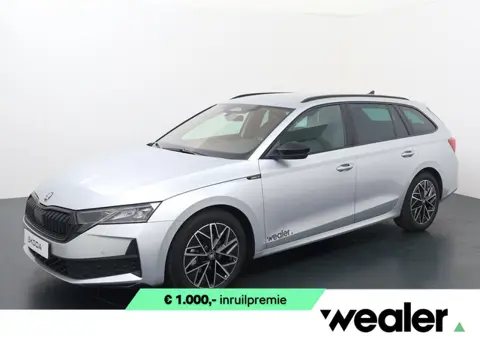 Škoda Octavia Combi Sportline Tour 1.5 TSI 150 PK DSG | Automaat | Trekhaak | Navigatie & Winter pak
