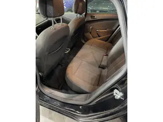 Foto 15 van Opel Astra 1.4 Turbo Blitz
