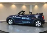 Foto 21 van Mini Cabrio 1.5 Cooper Business *Automaat* Climate|Cruise|Navi|PDC|BT|Windscherm|Neon-ring|Origineel