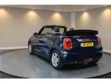 Foto 29 van Mini Cabrio 1.5 Cooper Business *Automaat* Climate|Cruise|Navi|PDC|BT|Windscherm|Neon-ring|Origineel