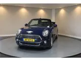 Foto 24 van Mini Cabrio 1.5 Cooper Business *Automaat* Climate|Cruise|Navi|PDC|BT|Windscherm|Neon-ring|Origineel